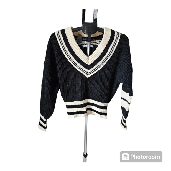 Steve Madden Jen Sweater - Picture 2 of 4